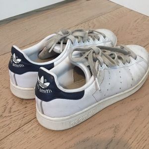 Stan smith converse shoes size 5.5